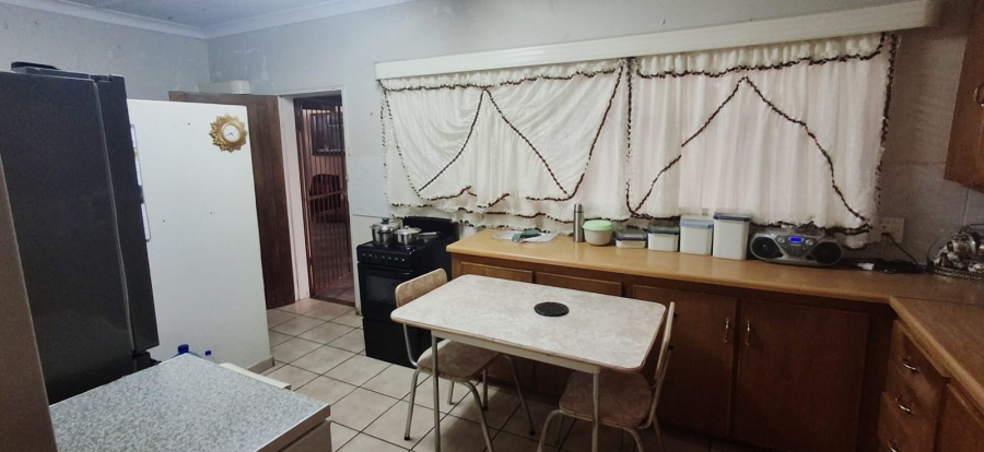 3 Bedroom Property for Sale in La Hoff North West